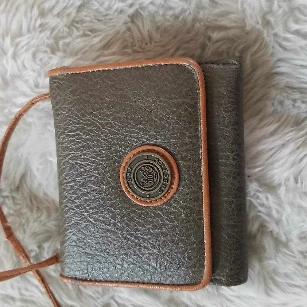 🔮 Small Capezio Vintage Faux White Army Green/Brown Crossbody Purse